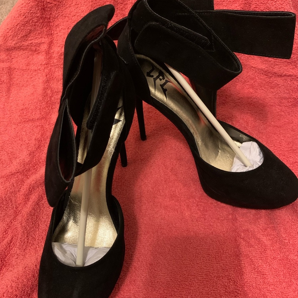 LFL by Lust for Life Black Heels with Bow Detail